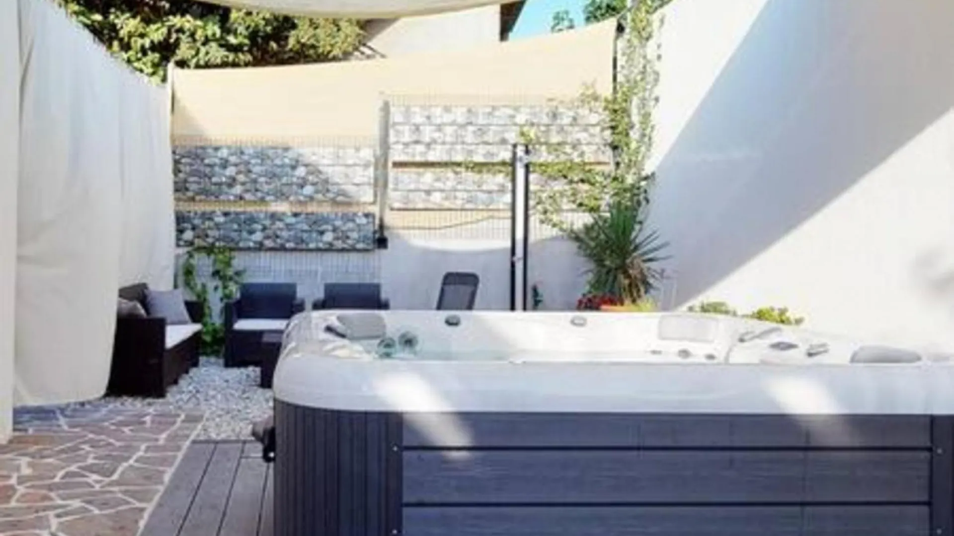 Holiday House Tolesa Villa Split 0*,  Croatia